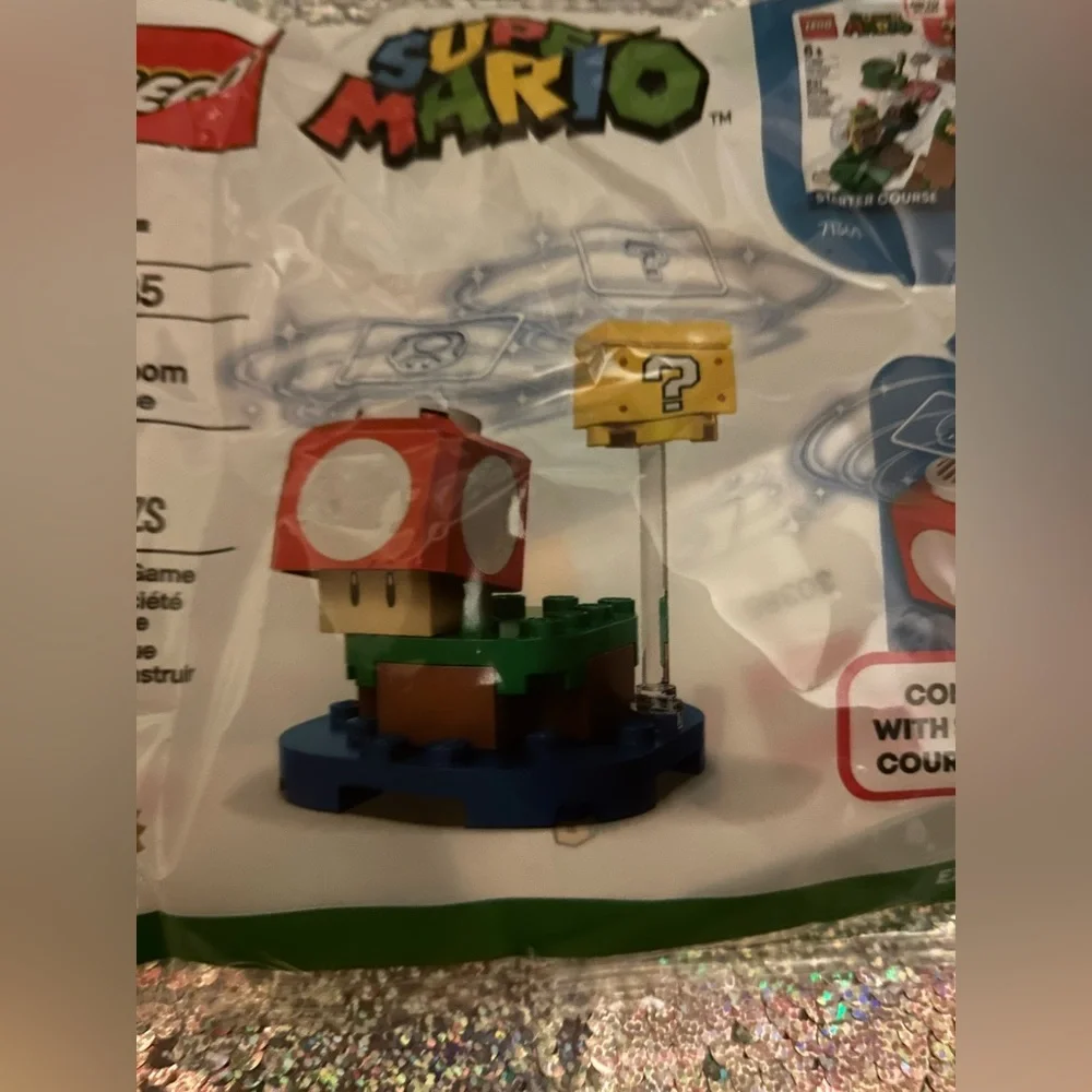 LEGO Super Mario Super Mushroom Surprise Expansion Set (30385) 18 pcs